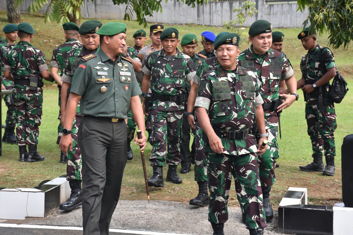 Danrem 073/Mkt Mendampingi Pangdiv 2 Kostrad Kunjungi Yonmek 411/Raider Kostrad